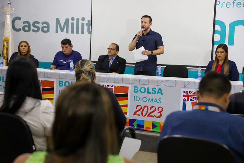You are currently viewing Programa Bolsa Idiomas tem mais de cinco mil inscrições em sete horas de funcionamento