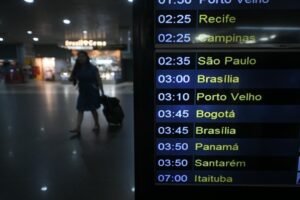 Read more about the article 100 dias de turismo no Amazonas: Mais de 33 mil empregos gerados e um novo voo internacional