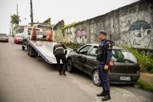 Leia mais sobre o artigo Fiscalização do Detran-AM recupera veículo, na zona leste de Manaus