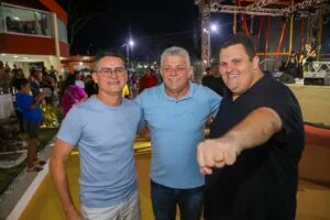 Leia mais sobre o artigo David Almeida apresenta novos pontos turísticos de Manaus à população
