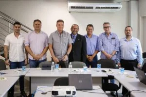 Leia mais sobre o artigo Prefeitura de Manaus e Governo do Amazonas alinham planos de regularização fundiária em áreas públicas