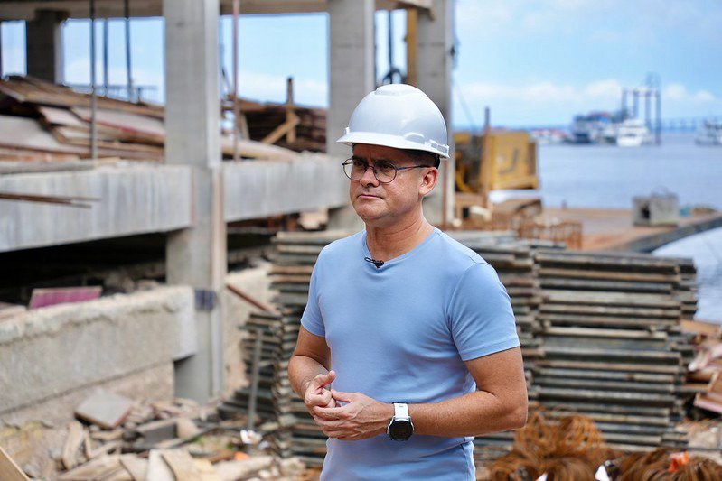 No momento, você está visualizando Prefeito acompanha avanço nas obras do mirante Lúcia Almeida