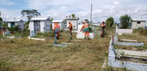 Read more about the article Cemitério Nossa Senhora Aparecida recebe limpeza e melhorias em ação da Prefeitura de Manaus