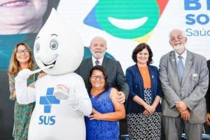 Leia mais sobre o artigo Lula: “O Brasil Sorridente recupera a dignidade do ser humano”