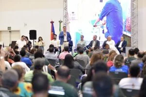 Leia mais sobre o artigo Prefeito abre a segunda edição da ‘Mostra Sustentável Manaus Verde’