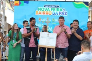 Read more about the article Prefeitura de Manaus entrega reforma da feira do Bairro da Paz com espaço pet, wi-fi e climatização