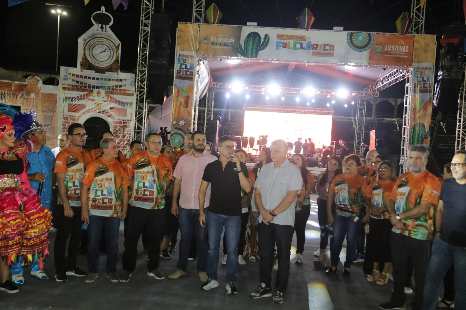 No momento, você está visualizando Primeira noite de apresentações do 65º Festival Folclórico do Amazonas reúne nove mil pessoas