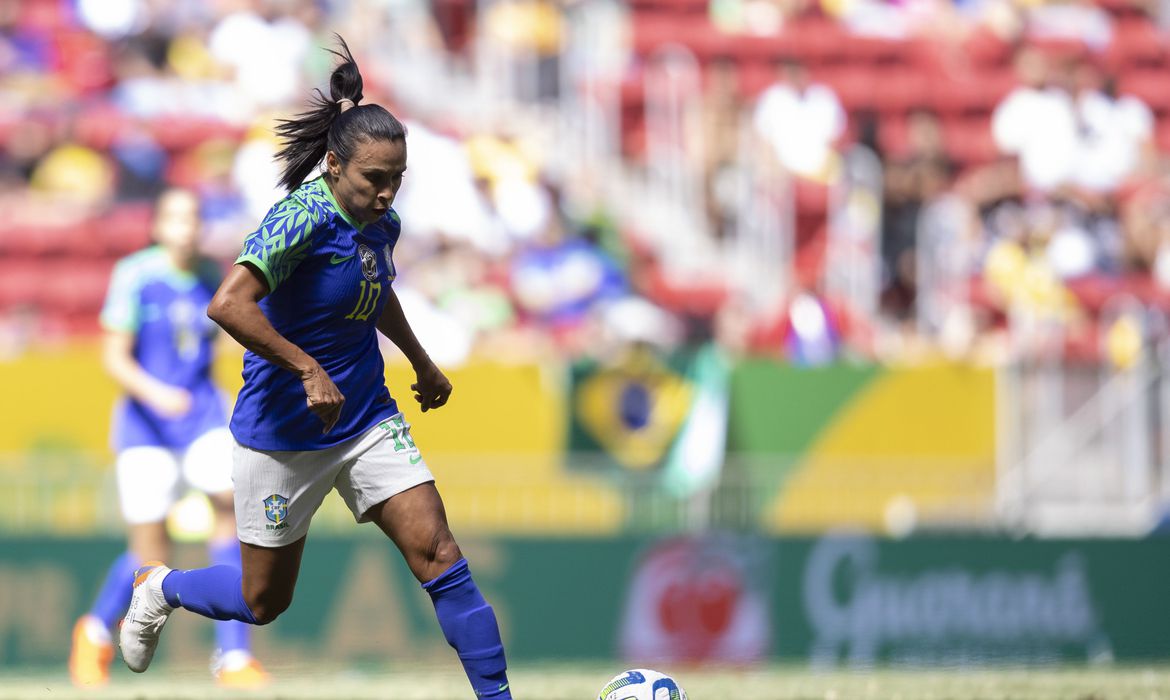 You are currently viewing Brasil inicia busca por título inédito da Copa diante do Panamá