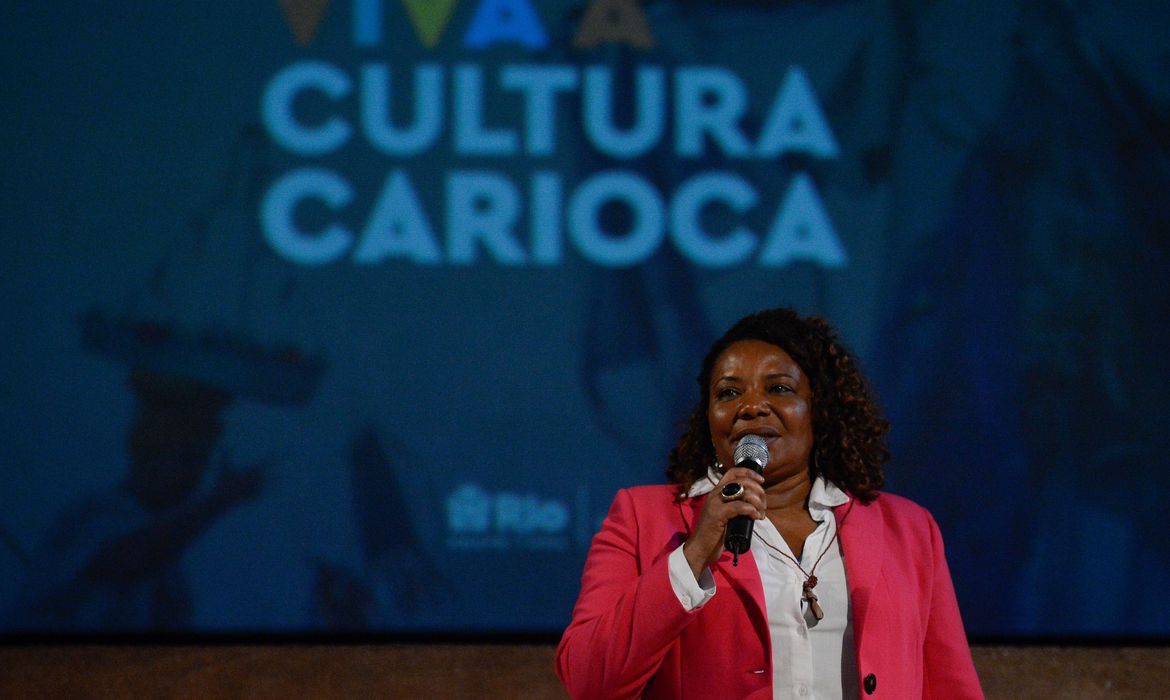 You are currently viewing Cultura anuncia adesão de 98% dos municípios à Lei Paulo Gustavo