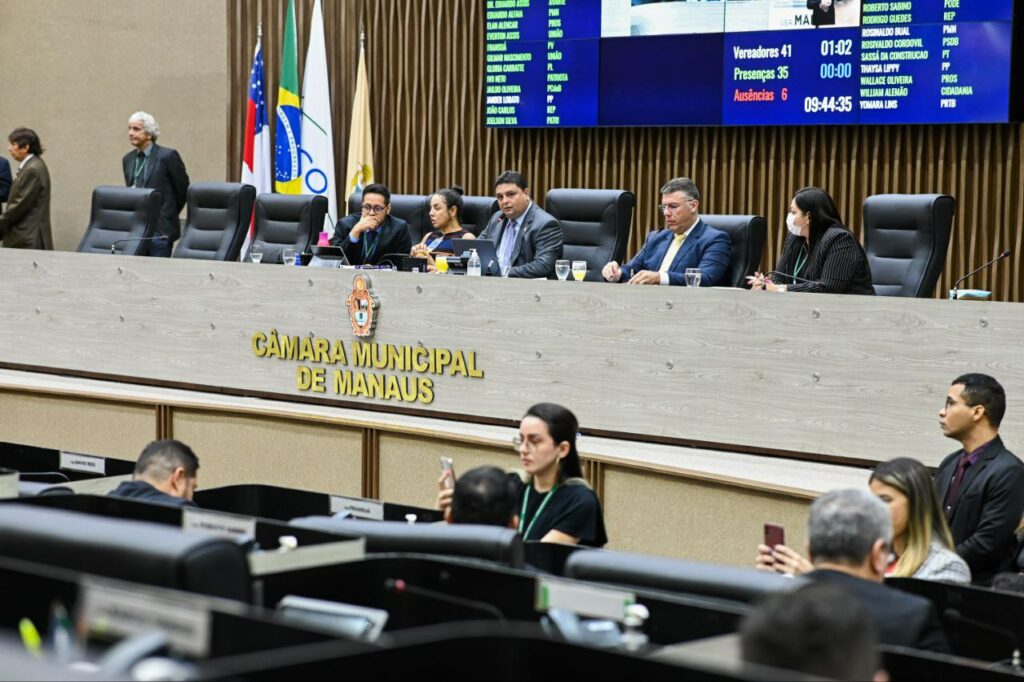 You are currently viewing Projeto de Leis sobre medidas de segurança para mulheres é aprovado pela CCJR