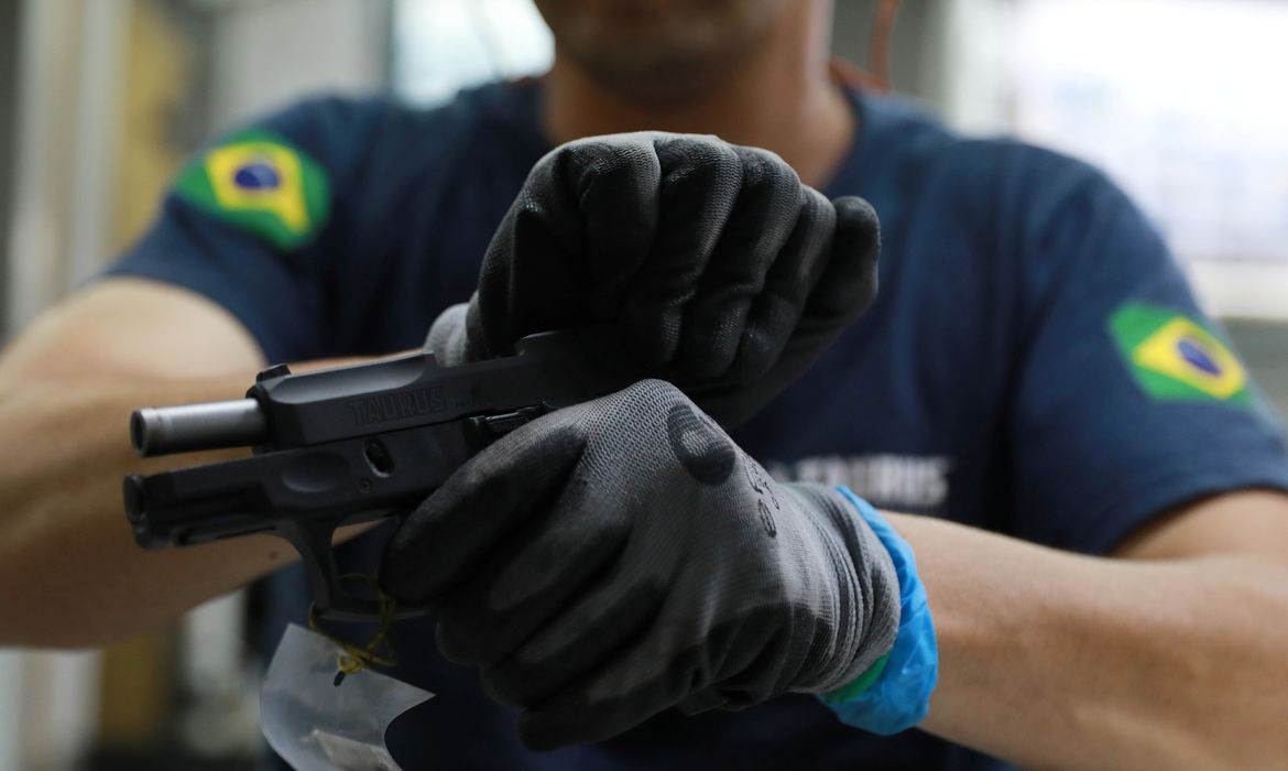 You are currently viewing Senado aprova teste toxicológico para posse e porte de arma