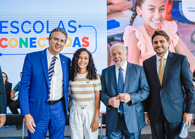 You are currently viewing Aluna da rede estadual de ensino representa o Amazonas em lançamento de programa do MEC