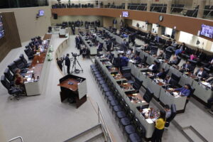 Read more about the article Vereadores da Câmara Municipal de Manaus discutem 29 matérias durante Sessão Plenária desta quarta-feira