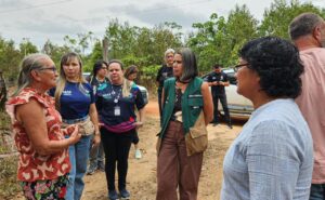 Read more about the article Governo do Amazonas recebe representante do Governo Federal para ações de combate à estiagem