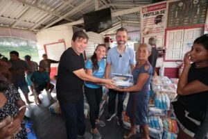 Leia mais sobre o artigo Câmara Municipal de Manaus contempla ribeirinhos prejudicados pela estiagem com ajuda humanitária