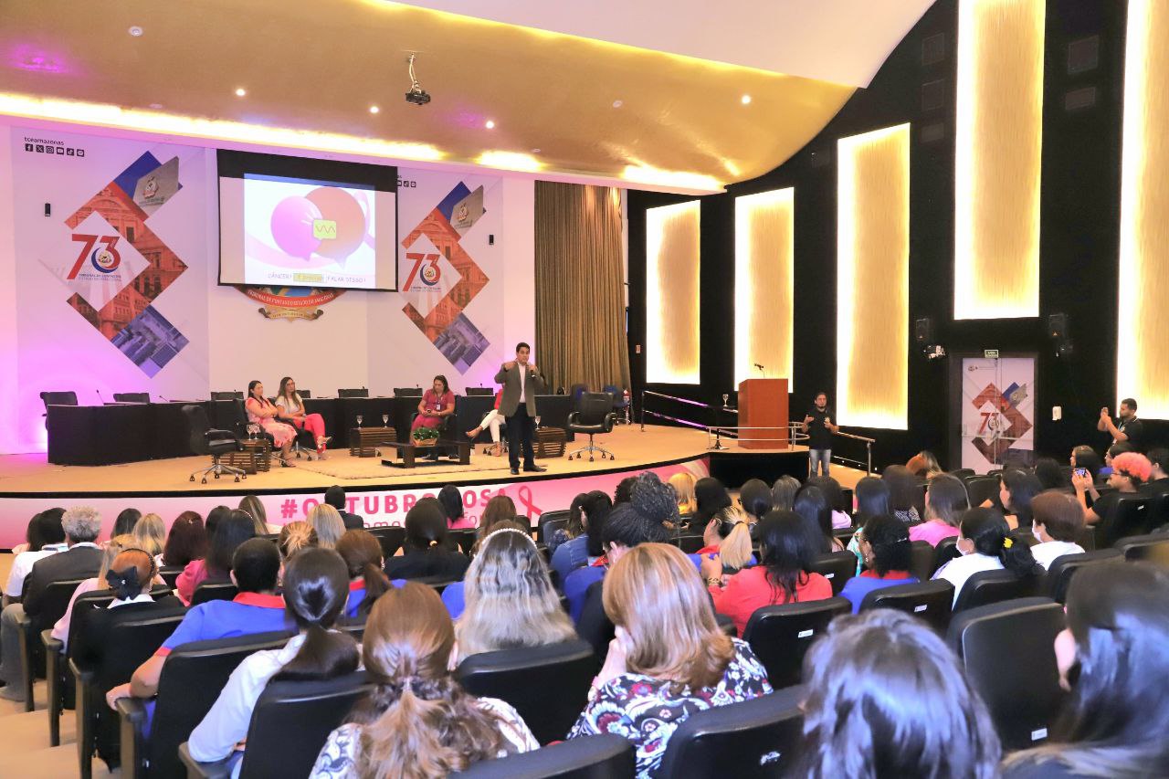 You are currently viewing Tribunal de Conta do Estado do Amazonas realiza palestras de conscientização ao Outubro Rosa