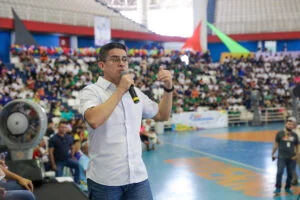 Leia mais sobre o artigo Prefeito David Almeida realiza abertura das Municipíadas e Paramunicipíadas