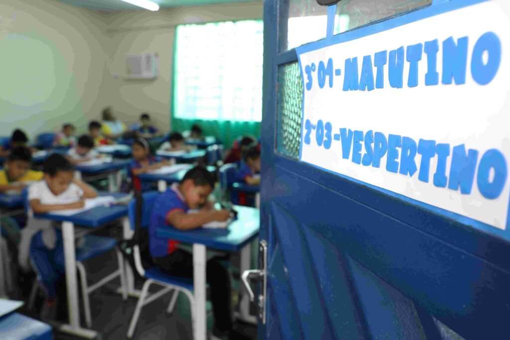 You are currently viewing Secretaria de Educação inicia aplicação das provas do Sadeam na rede pública do Amazonas