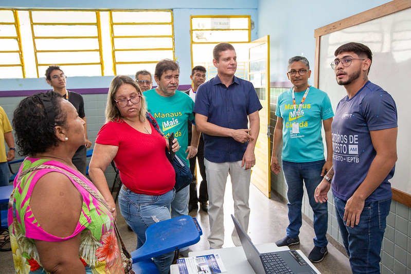 You are currently viewing Prefeitura contabiliza mais de 7,2 mil atendimentos na zona Leste durante a 8ª edição do “Manaus Mais Cidadã”