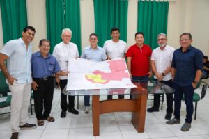 Read more about the article Prefeitura de Manaus inicia cooperação técnica com Arquidiocese para regularização fundiária na zona Oeste