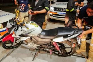 Leia mais sobre o artigo Detran-AM e PMAM desarticulam ‘rolezinho’ e removem 19 motocicletas, na zona leste de Manaus