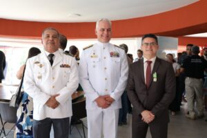 Read more about the article Prefeito participa de cerimônia em homenagem ao Dia do Marinheiro