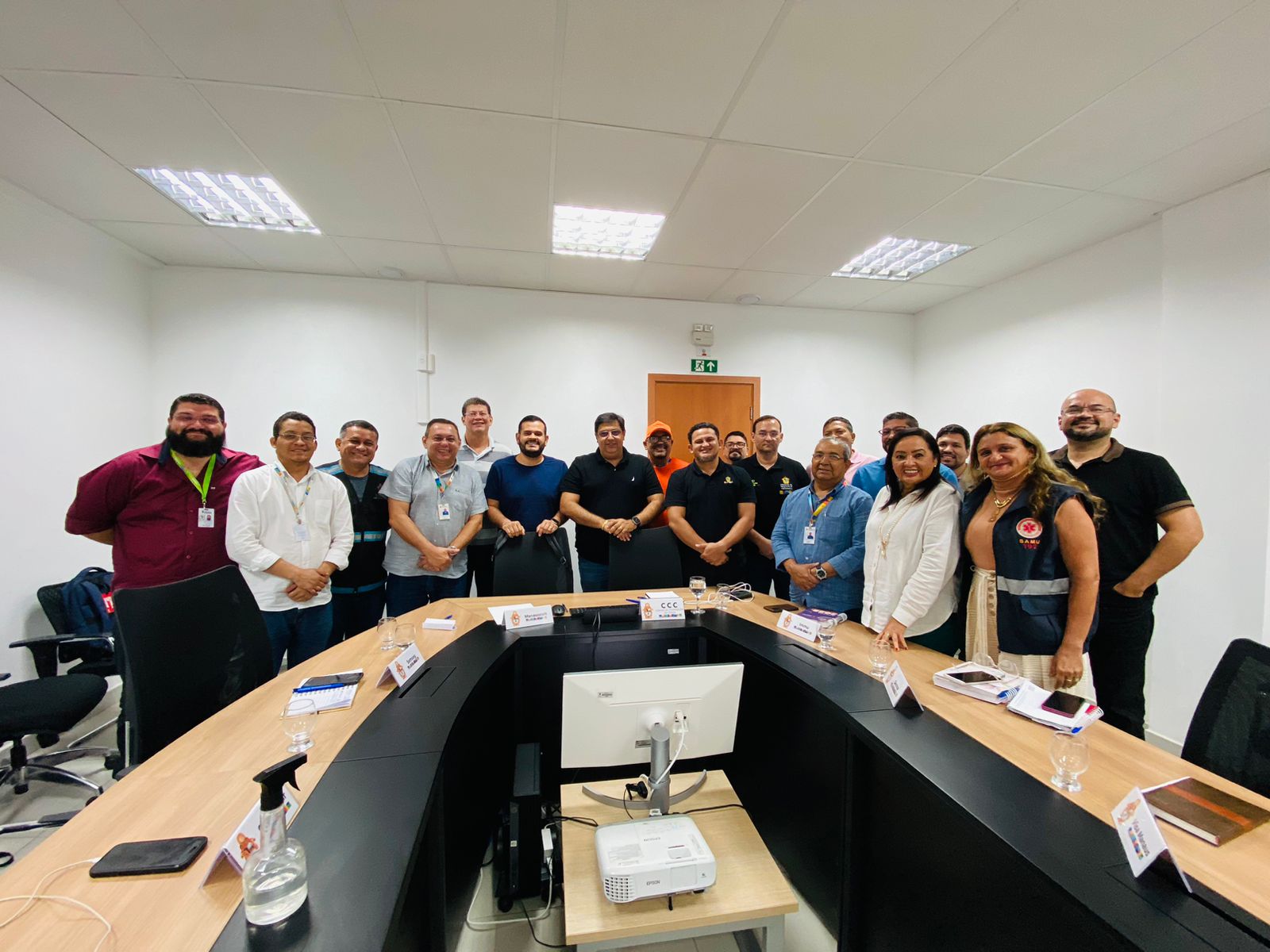 No momento, você está visualizando Prefeitura reúne secretarias municipais para alinhar ações estratégicas da operação integrada do ‘Réveillon 2024’