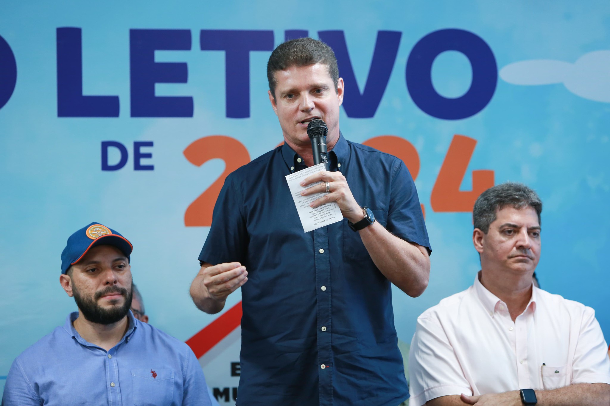 You are currently viewing Prefeito em exercício, Marcos Rotta realiza abertura do ano letivo das escolas da zona rural