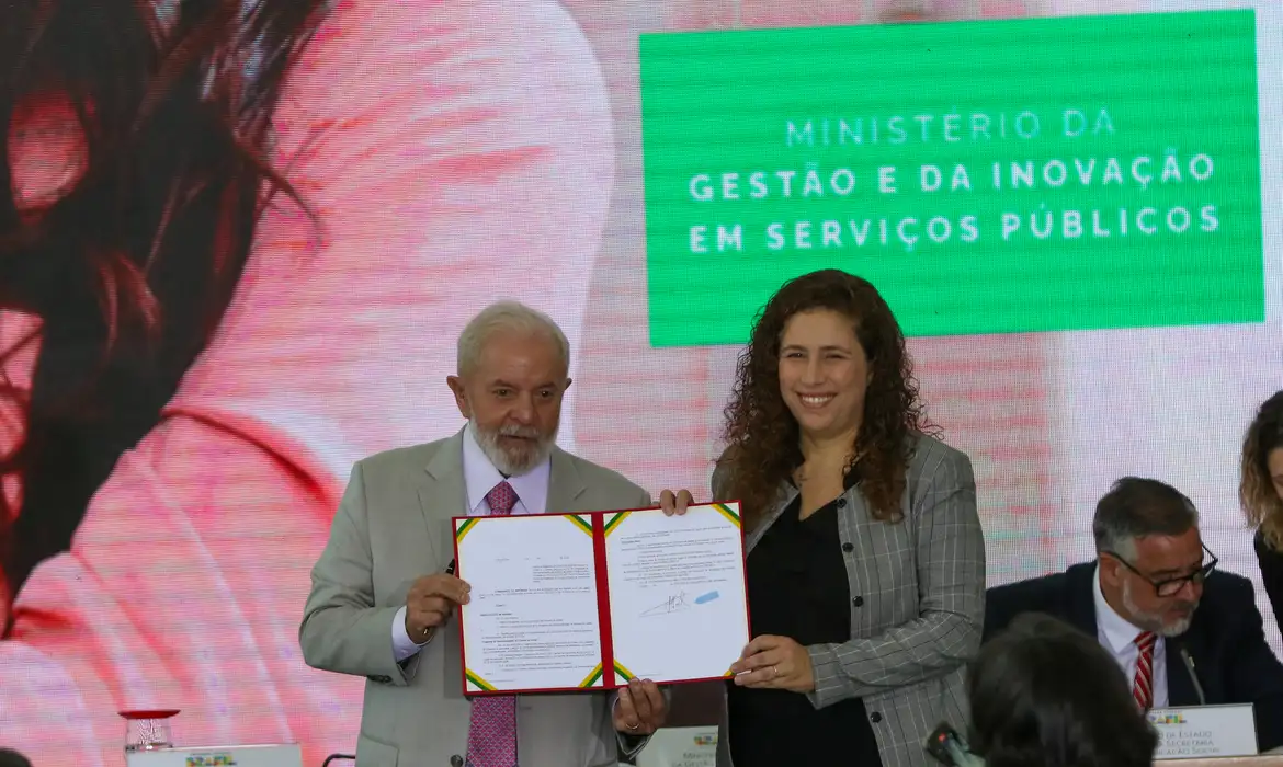 You are currently viewing Governo federal vai destinar imóveis da União sem uso para habitação popular