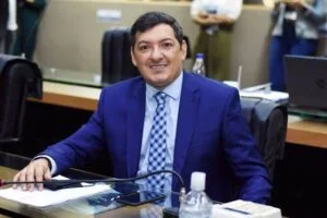 Leia mais sobre o artigo Deputado estadual Felipe Souza assume presidência do PRD Amazonas