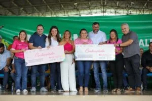 Leia mais sobre o artigo Em Borba, Wilson Lima entrega investimentos de R$ 34 milhões, incluindo pavimentação do Ramal do Mapiá