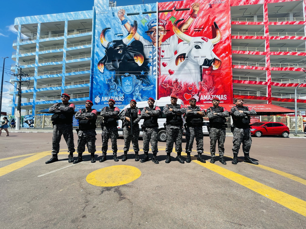 You are currently viewing Governo do Amazonas: Unidade especializada em situações de conflitos da PMAM reforça policiamento no Festival de Parintins