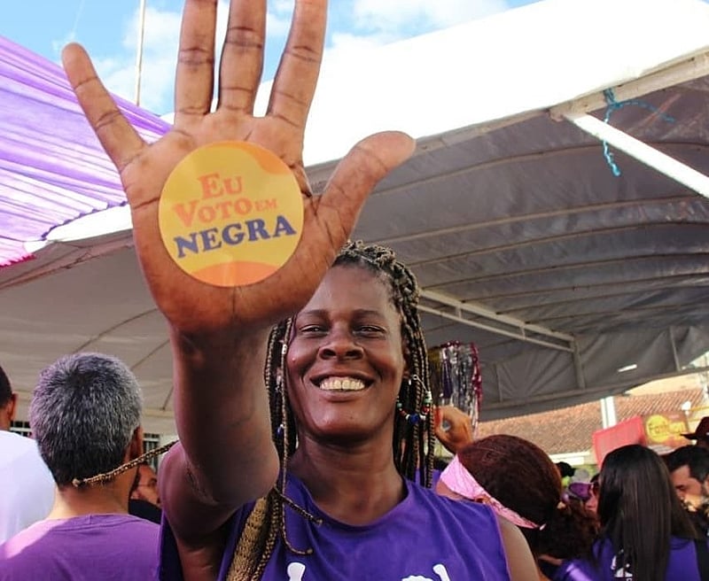 You are currently viewing Campanha promove segurança para mulheres negras nas eleições