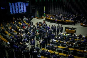 Leia mais sobre o artigo Câmara começa a detalhar como vai funcionar a reforma tributária; entenda o que foi aprovado
