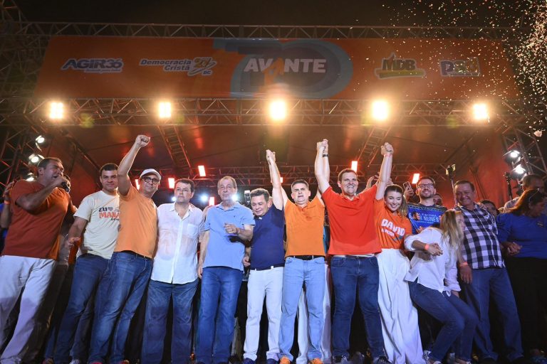 You are currently viewing David Almeida é confirmado como candidato à reeleição em convenção do Avante