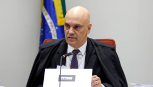 Read more about the article Moraes escolhia alvos e pedia ajustes em relatórios contra bolsonaristas; ministro reage a vazamento