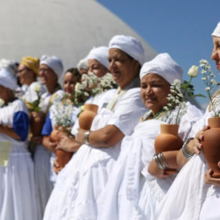 ‘Acolhimento e respeito’, diz babalorixá sobre religiões afro e questões LGBTQIAPN+