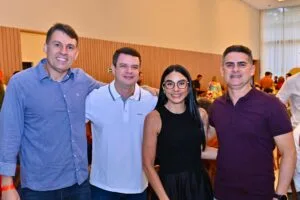 Leia mais sobre o artigo Prefeito David Almeida anuncia permanência de mais dois secretários para seu próximo mandato