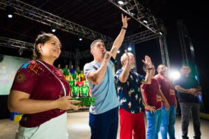 Read more about the article Prefeitura de Manaus leva espetáculo “Um Sonho de Natal”, da Nova Igreja Batista, ao anfiteatro da Ponta Negra