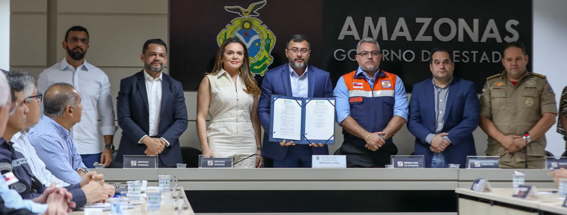 You are currently viewing Governo do AM torna contínuo comitê de ações contra mudanças climáticas