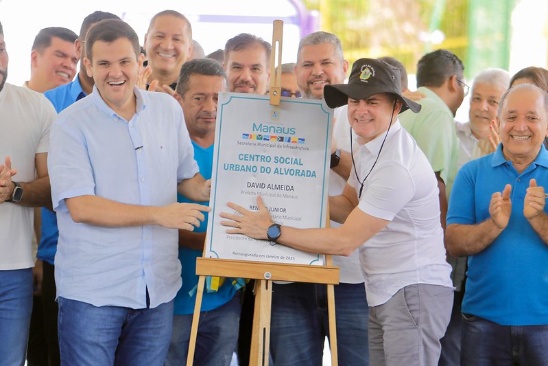 You are currently viewing Prefeito entrega CSU do Alvorada revitalizado e amplia opções de esporte e lazer na zona Centro-Oeste