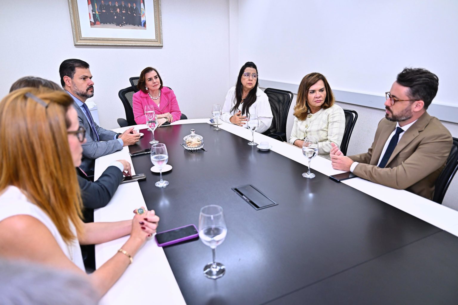 You are currently viewing Presidente do TCE-AM e Ministério Público avaliam cooperação institucional por melhorias na educação infantil