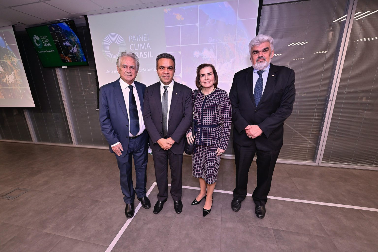 You are currently viewing Presidente do TCE-AM participa do lançamento do Painel ClimaBrasil em Brasília