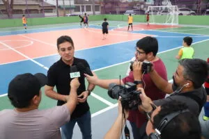 Leia mais sobre o artigo Prefeito em exercício Jander Lobato reinaugura Centro de Esporte do conjunto Vista Bela