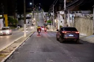 Leia mais sobre o artigo Trecho da avenida Maceió é liberado pela prefeitura de Manaus após interdição para obras de modernização da rede de drenagem