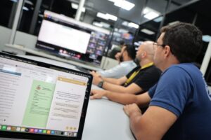 Read more about the article TCE-AM discute Inteligência Artificial com Tribunais de Contas de Pernambuco e Ceará