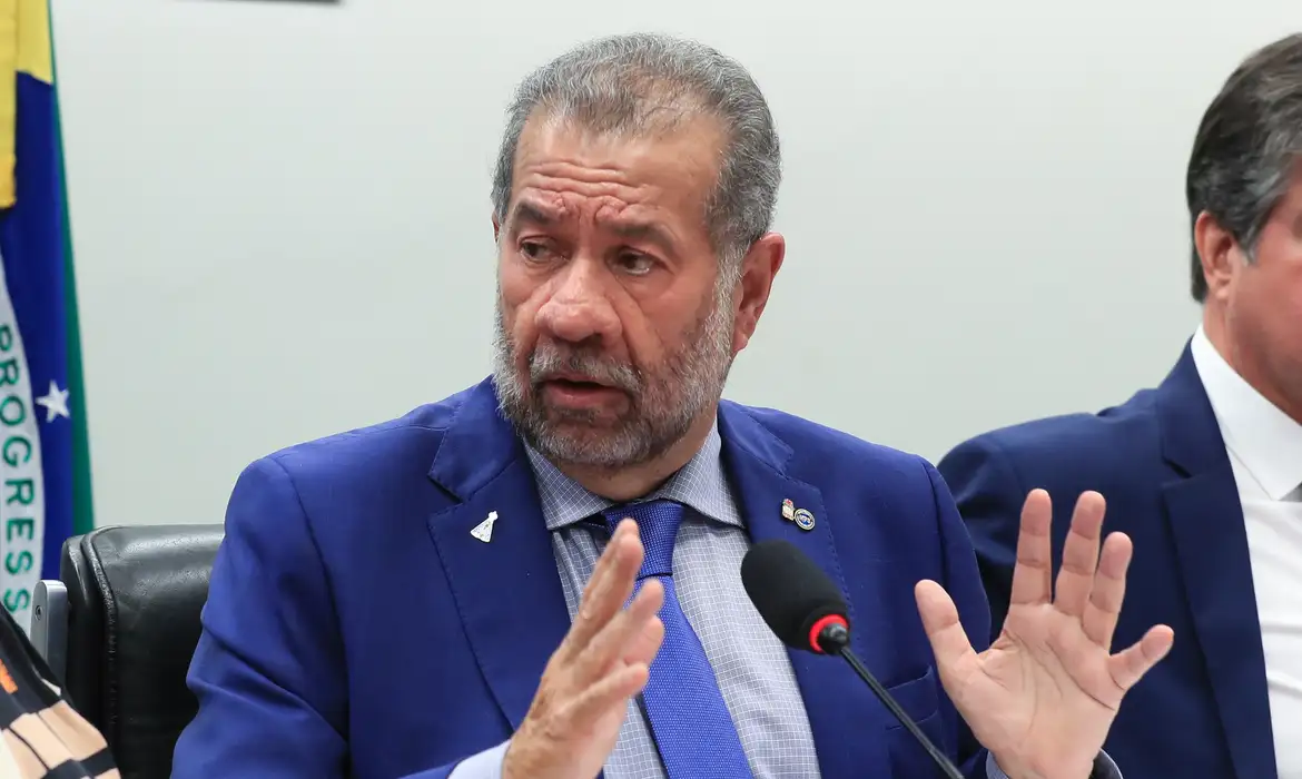 You are currently viewing Lupi diz que sempre foi contra descontos em benefícios previdenciários