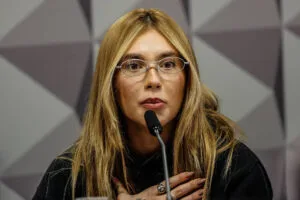 Leia mais sobre o artigo Virginia Fonseca afirma à CPI que não lucrou com prejuízo de apostadores
