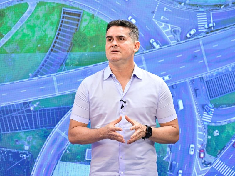 You are currently viewing Prefeito David Almeida anuncia novo prazo para o funcionamento dos novos radares de trânsito
