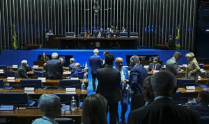 Read more about the article Senado aprova projeto que torna homicídio em escola crime hediondo